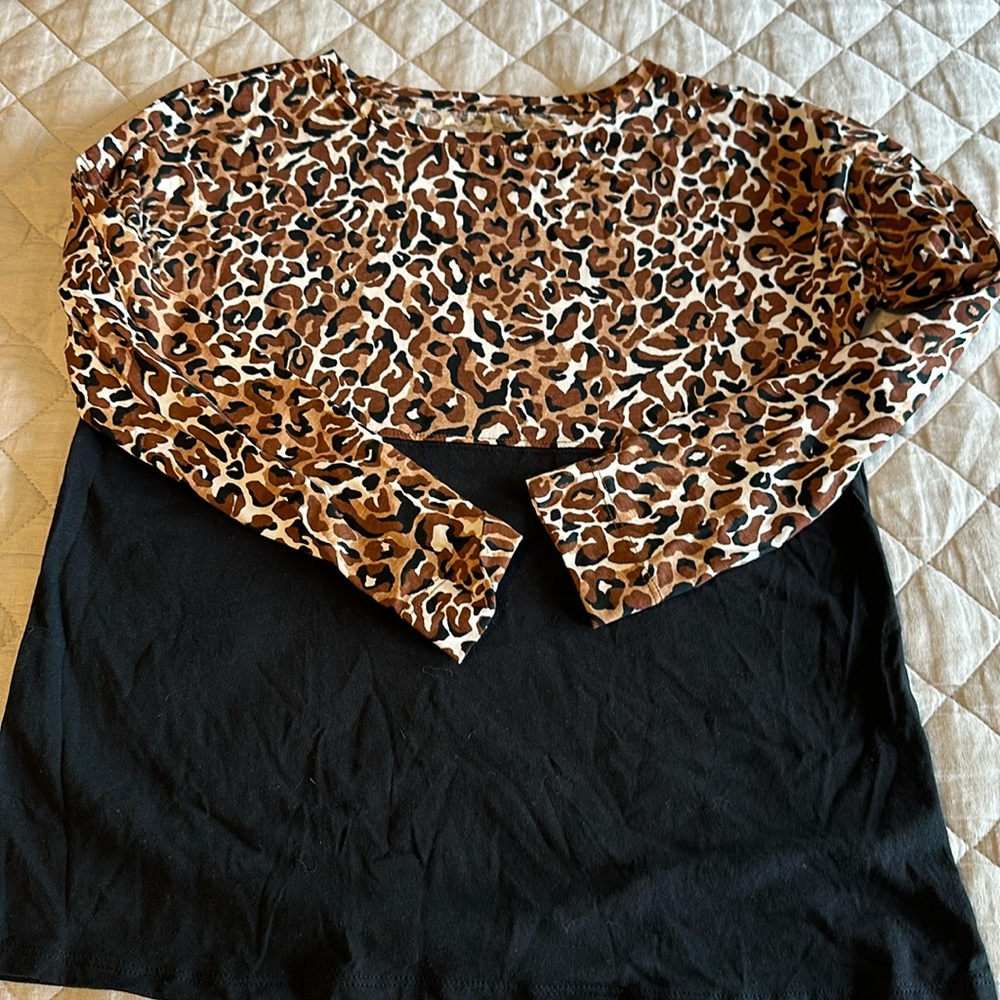 Adorable Lilly Finn top